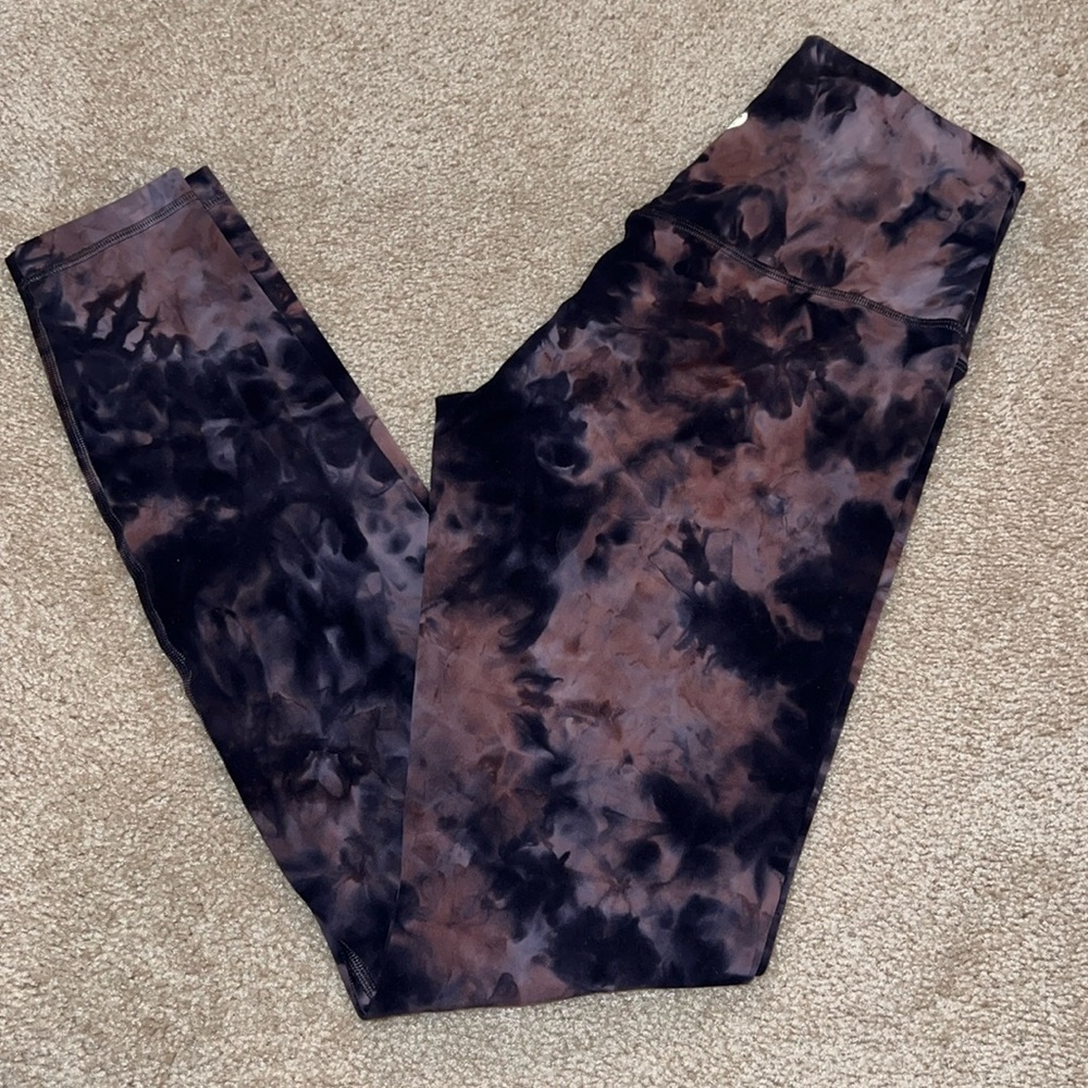 Lululemon Diamond Dye leggings